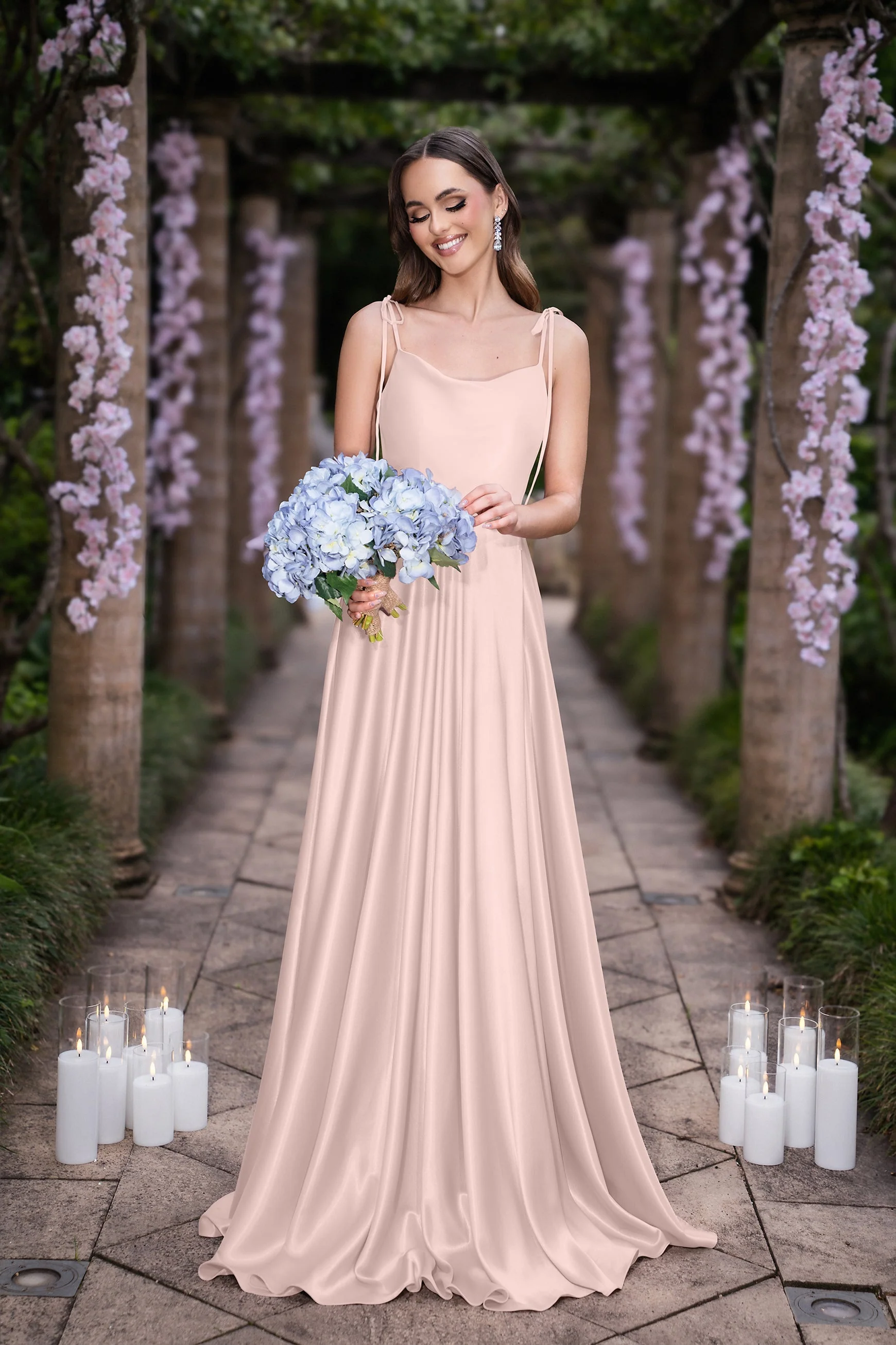 Dollhouse Bridesmaid Dress Glenda - Image 15
