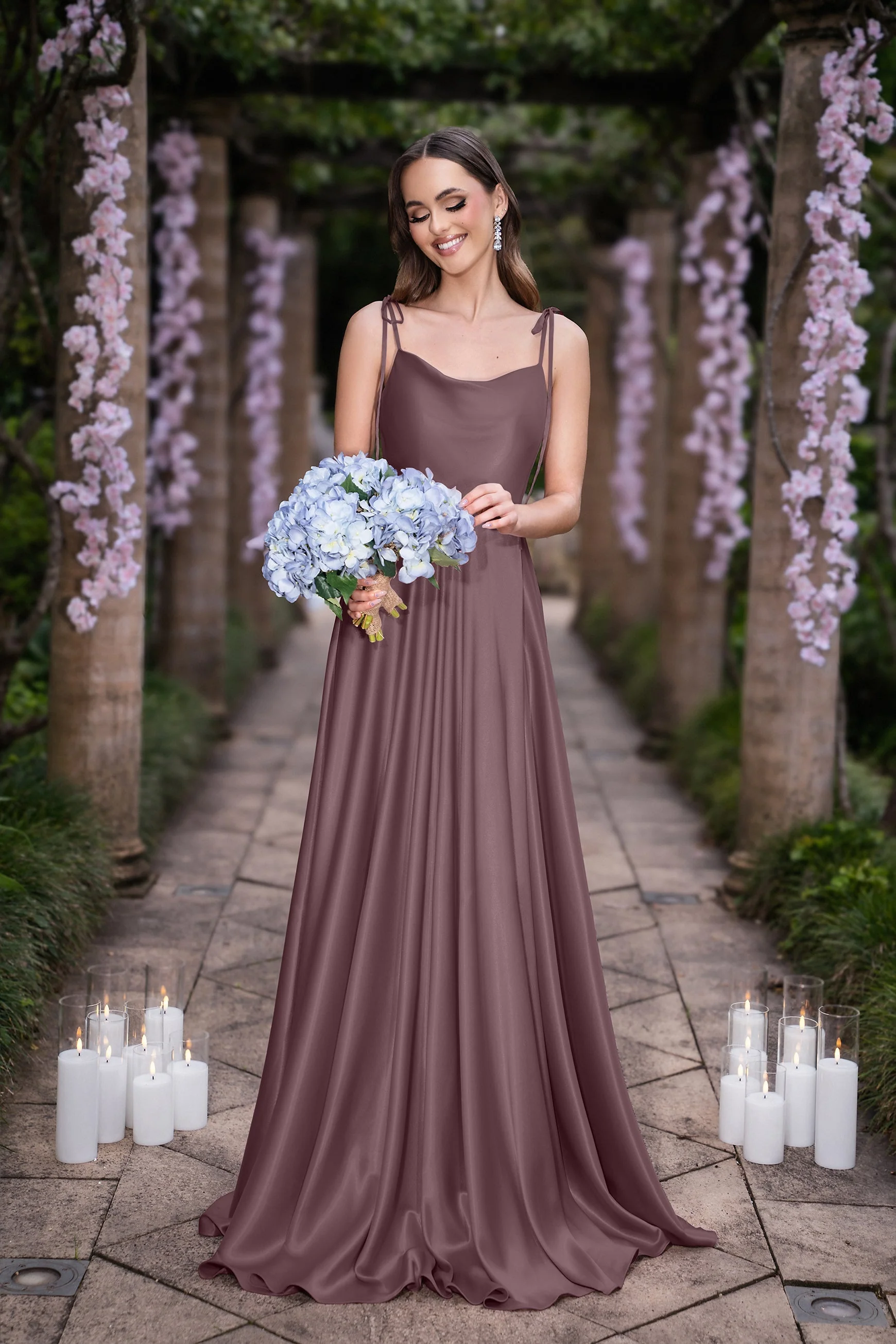 Dollhouse Bridesmaid Dress Glenda - Image 17