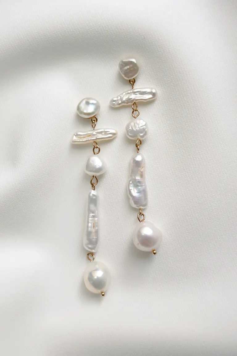 Esme Pearl Statement Earring - Image 2
