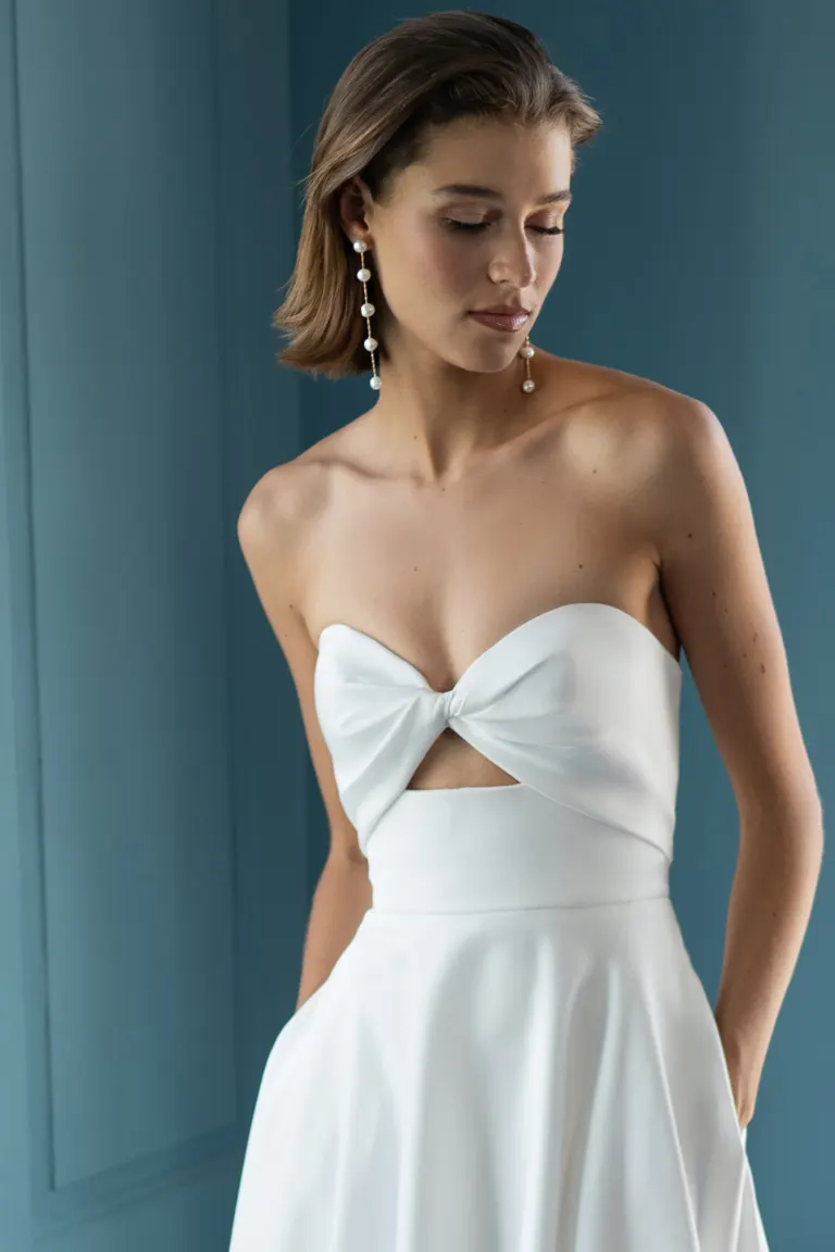 Hudson Multi Pearl Drop Earring - Image 3