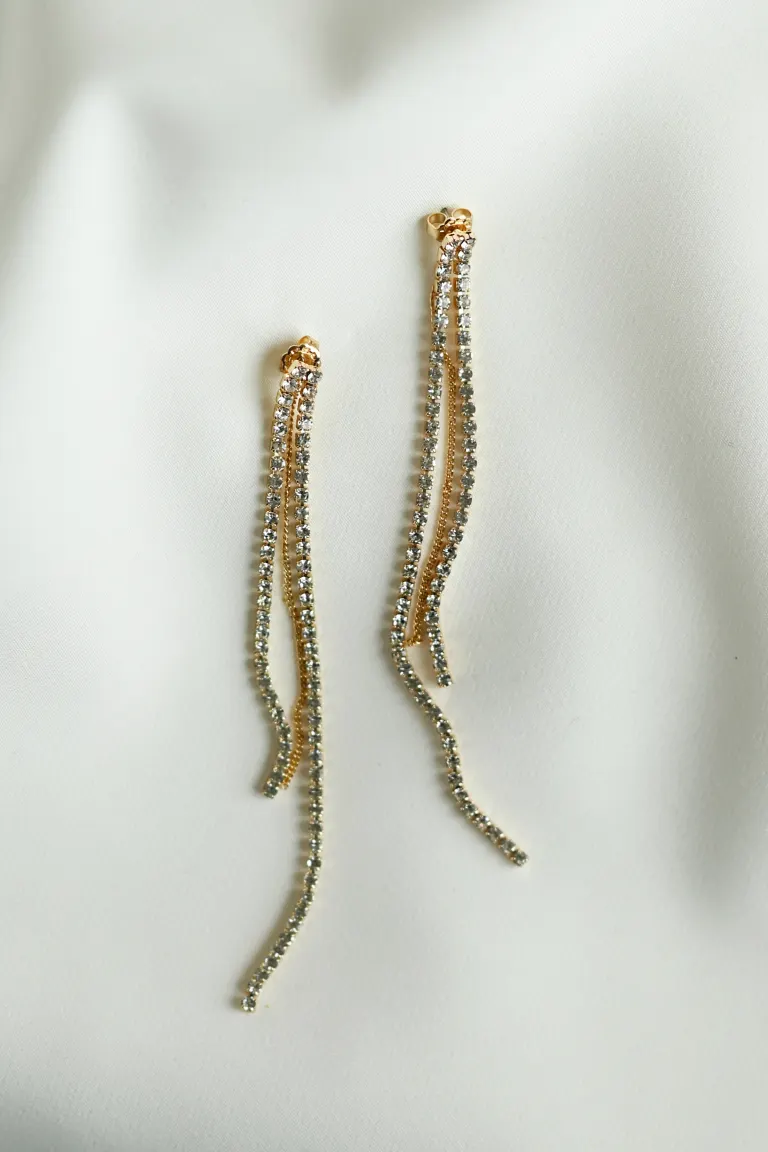 Hunter Rhinestone Drop Earring - Image 2