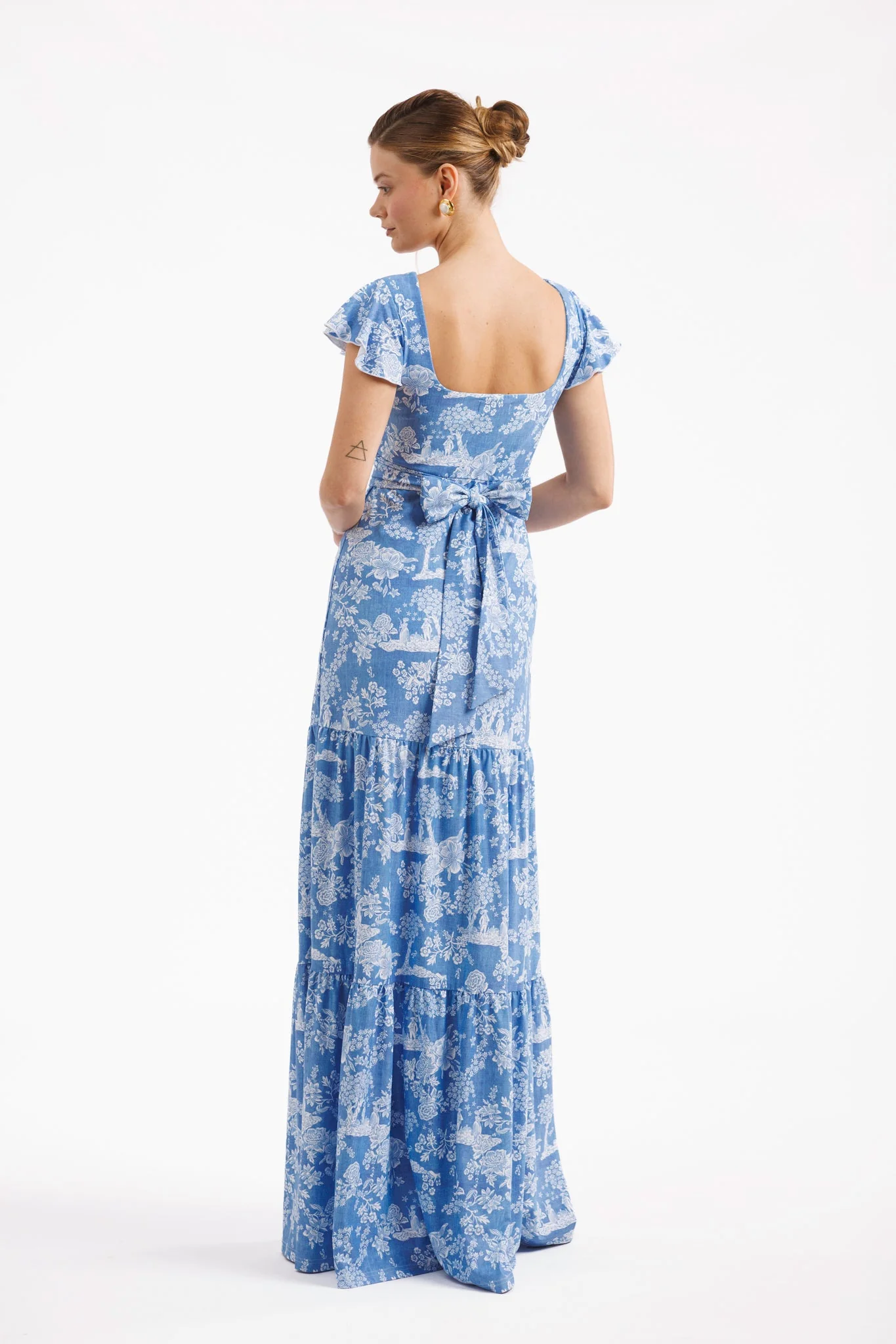 Isabella Dress in French Countryside - Image 11