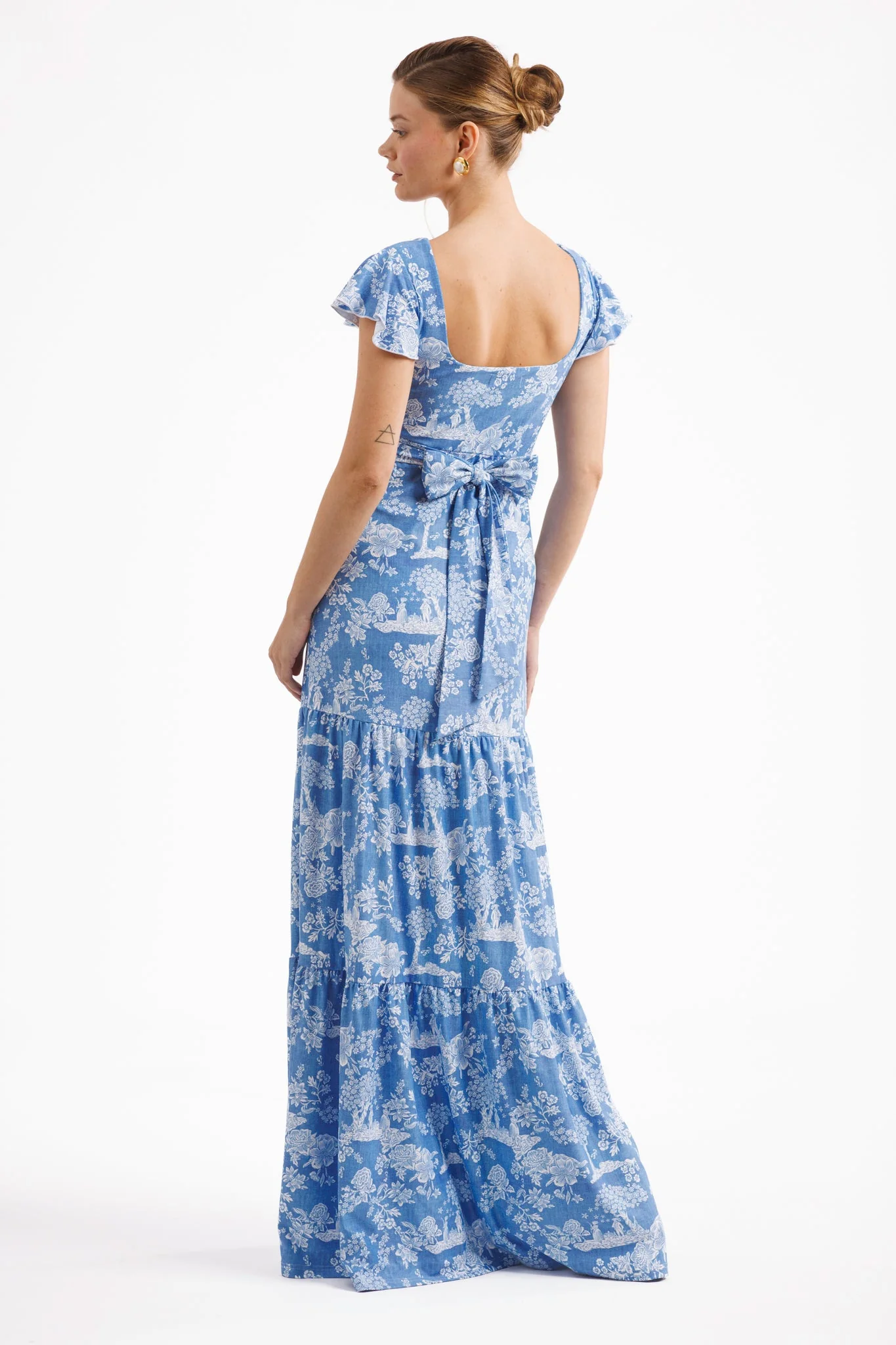Isabella Dress in French Countryside - Image 12