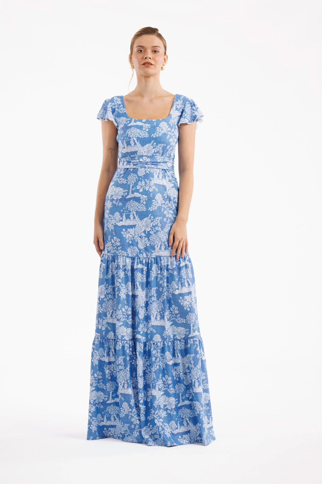 Isabella Dress in French Countryside - Image 3
