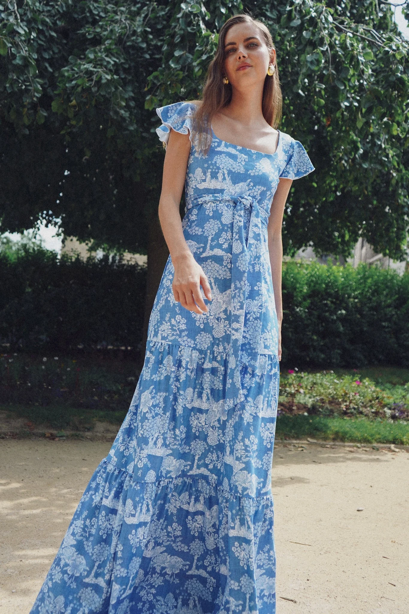 Isabella Dress in French Countryside - Image 5