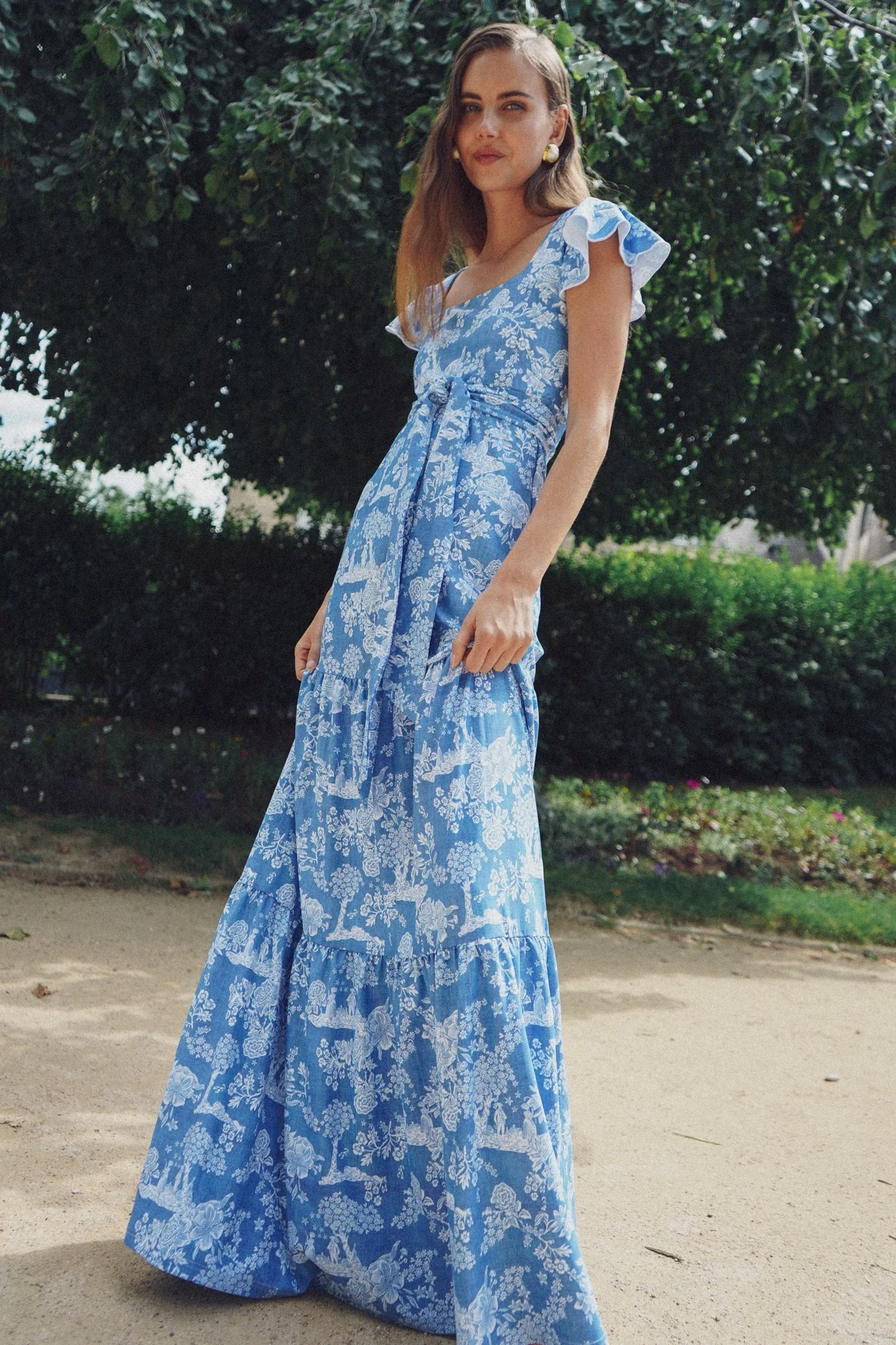 Isabella Dress in French Countryside - Image 6