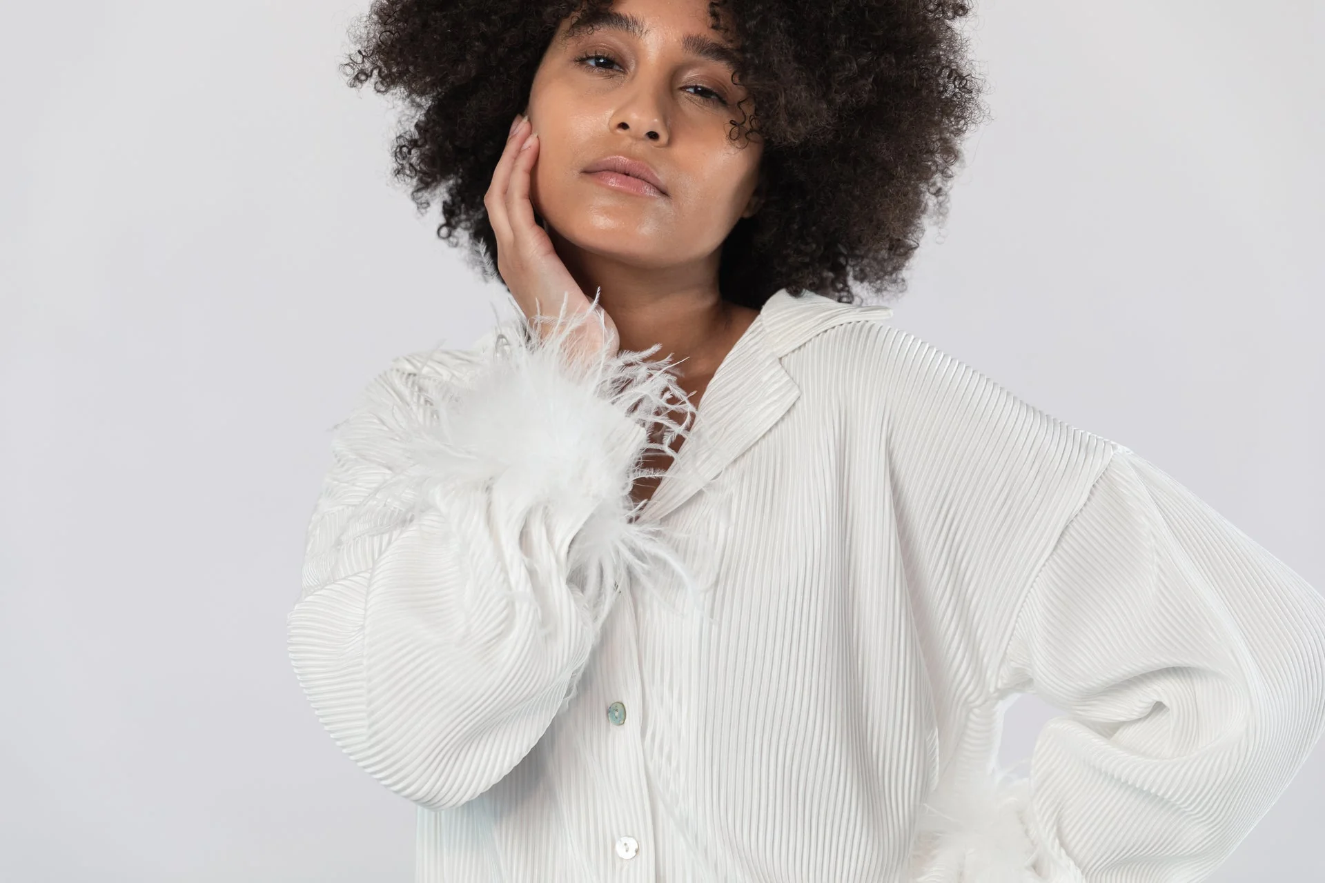 Waverles Pleated Pant Bridal Set in Dove - Image 4